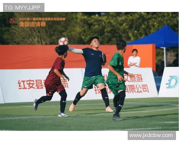 打造沉浸式足球星养成体验全面开启绿茵梦想新篇章